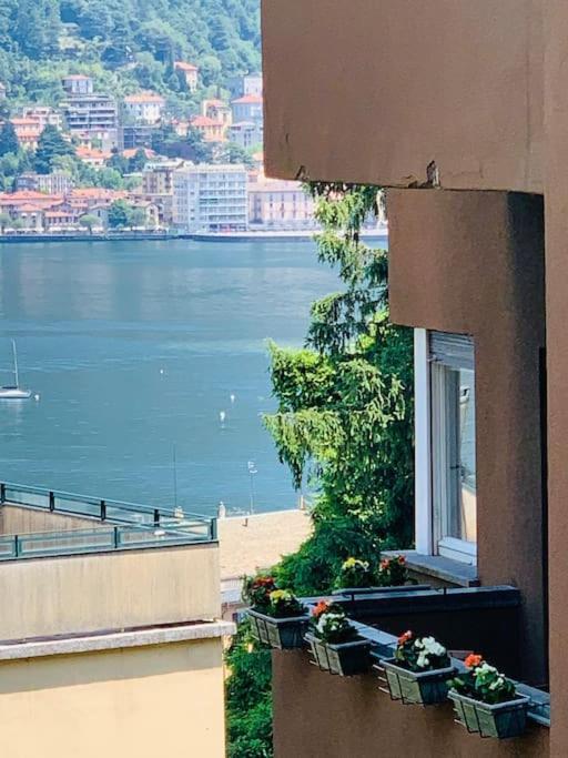 Look Giovane Per Una Casa Vista Lago Como Kültér fotó